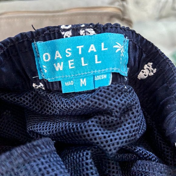 Coastal Swell Boy's Swim Trunks - Picture 5 of 8